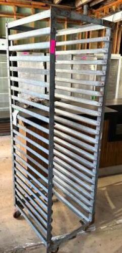 FULL SIZE MOBILE PAN RACK