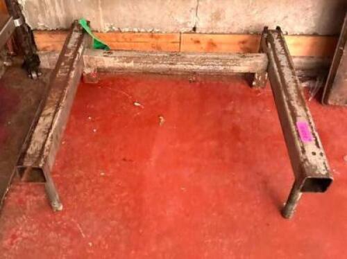 25" X 28" X 10" STEEL FRAME