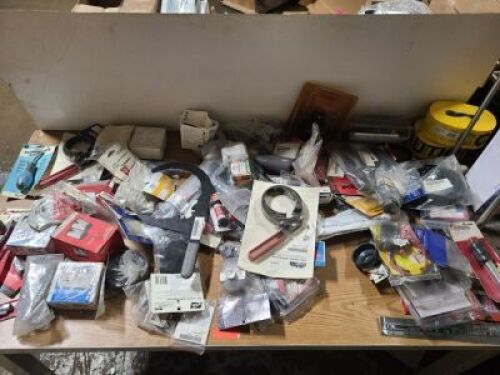 DESCRIPTION: (1) TABLE OF MISC TOOLS AND HARDWARE BRAND/MODEL: MANY INFORMATION: MUST COME INSPECT SIZE: WHOLE TABLE IS ONE LOT QTY: 1