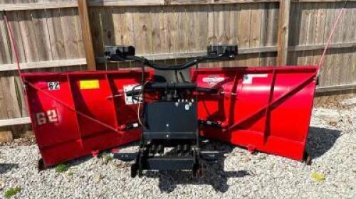 DESCRIPTION: BOSS 9'2" POWER-V XT SNOW PLOW BRAND/MODEL: BOSS INFORMATION: INCLUDES CONTROL KIT LOCATION LOT SIZE: 9'2"