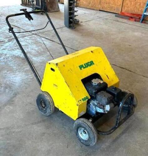 DESCRIPTION: PLUGR PL-800 WALK BEHIND CORE AERATOR BRAND/MODEL: PLUGR PL-800 LOCATION WAREHOUSE #2 SIZE: 30"