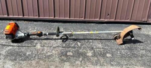 DESCRIPTION: STIHL KM131R LANDSCAPING BED REDEFINER BRAND/MODEL: STIHL KM131R LOCATION WAREHOUSE #2