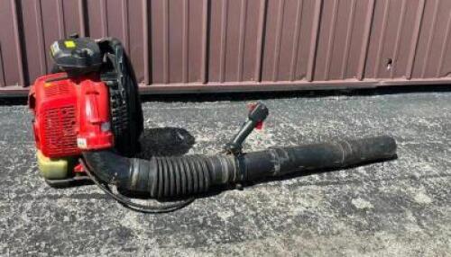 DESCRIPTION: REDMAX COMMERCIAL BACKPACK BLOWER BRAND/MODEL: REDMAX EBZ7500 LOCATION WAREHOUSE #2