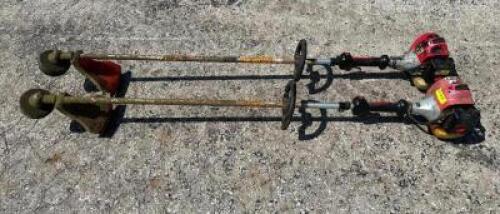 DESCRIPTION: (2) REDMAX COMMERCIAL GAS TRIMMER- 24.4 CC BRAND/MODEL: REDMAX BCZ260TS LOCATION WAREHOUSE #2