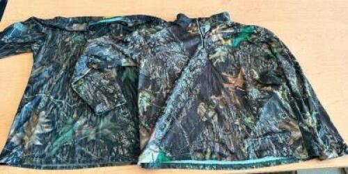 DESCRIPTION: (3) ASSORTED UNDER ARMOR XL SHIRTS BRAND / MODEL: UNDER ARMOR LOCATION: BUILDING 4 THIS LOT IS: ONE MONEY QTY: 1