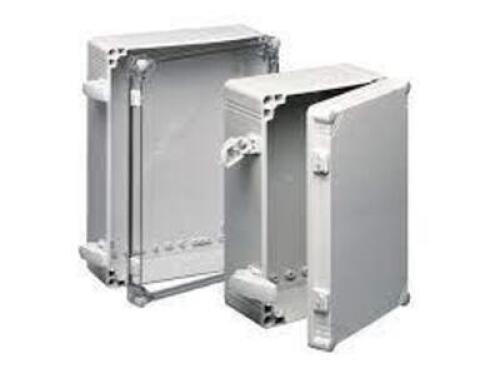DESCRIPTION: (2) WALL MOUNT ENCLOSURE BRAND/MODEL: NVENT HOFFMAN #Q403018PCICC INFORMATION: POLYCARBONATE RETAIL$: $130.75 EA QTY: 2