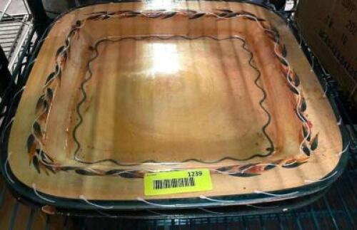 DESCRIPTION (2) SQUARE CERAMIC PLATTERS. THIS LOT IS SOLD BY THE PIECE. LOCATION BAY 7 QUANTITY 2