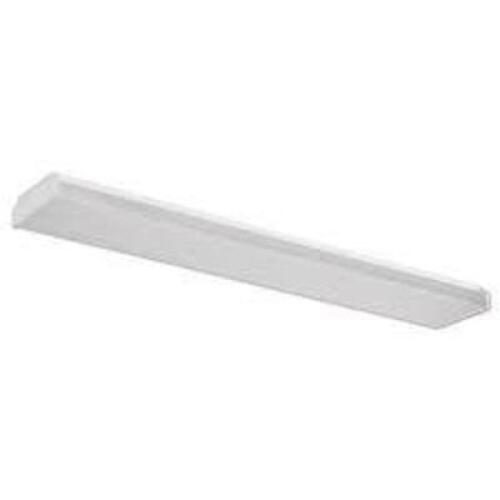 DESCRIPTION: (1) WIDE WRAP BRAND/MODEL: DAY-BRITE RETAIL$: $100.00 EA SIZE: 4' 4-LAMP 32W QTY: 1