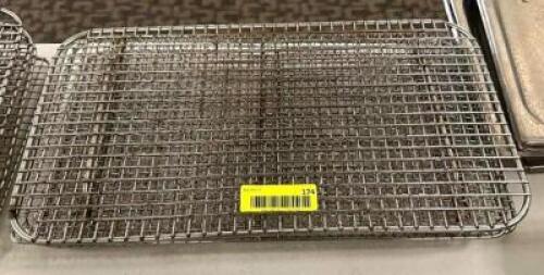 DESCRIPTION: (4) COOLING RACKS SIZE: 18"X10" LOCATION: MAIN HALL QTY: 4