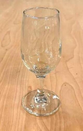 DESCRIPTION: (30) SMALL CHAMPAGNE GLASSES LOCATION: MAIN HALL QTY: 30