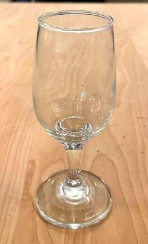 DESCRIPTION: (30) SMALL CHAMPAGNE GLASSES LOCATION: MAIN HALL QTY: 30