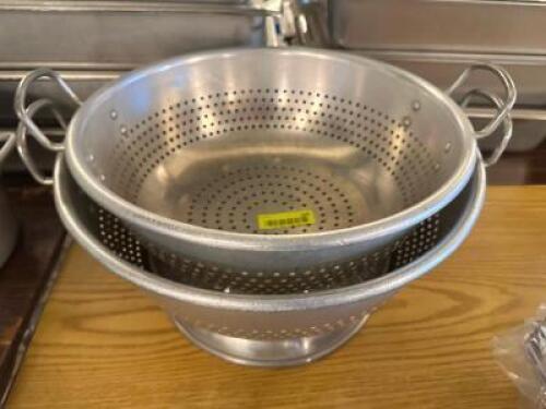 DESCRIPTION: (2) 16" ALUMINUM COLANDER LOCATION: MAIN HALL THIS LOT IS: SOLD BY THE PIECE QTY: 2