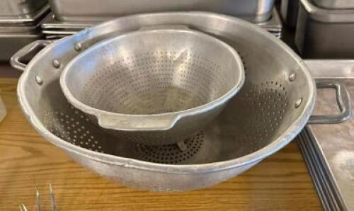DESCRIPTION: (2) ASSORTED COLANDERS LOCATION: MAIN HALL THIS LOT IS: ONE MONEY QTY: 1