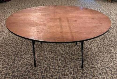 DESCRIPTION: 66" BANQUET TABLE LOCATION: MAIN HALL QTY: 1