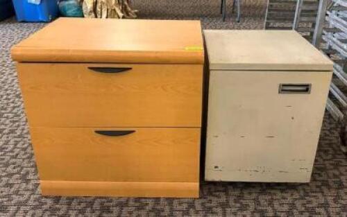 DESCRIPTION: FILING CABINET AND METAL ROLLABOUT CABINET LOCATION: MAIN HALL QTY: 2