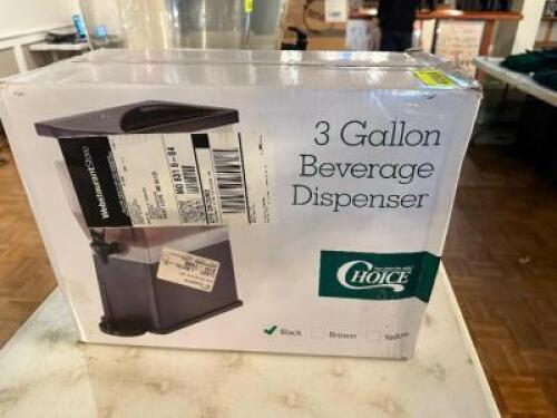 DESCRIPTION: 3 GALLON PLASTIC BEVERAGE DISPENSER - NEW IN THE BOX LOCATION: MAIN HALL QTY: 1