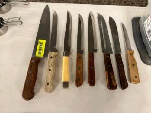 DESCRIPTION: (7) KITCHEN KNIVES LOCATION: MAIN HALL THIS LOT IS: SOLD BY THE PIECE QTY: 7