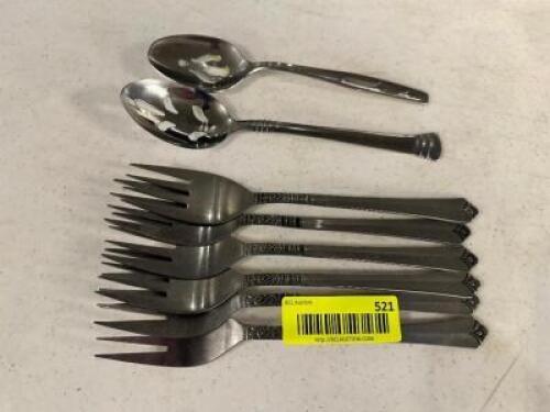 DESCRIPTION: (1) LOT OF ASSORTED STAINLESS CHAFFER SERVERS LOCATION: MAIN HALL THIS LOT IS: ONE MONEY QTY: 1