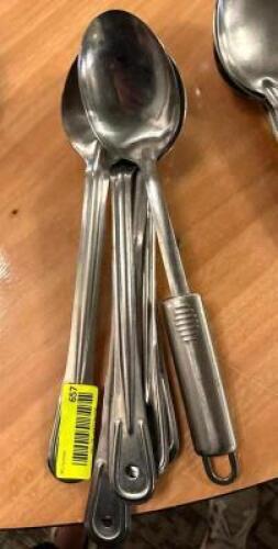 DESCRIPTION: (6) STAINLESS SERVING SPOONS LOCATION: MAIN HALL QTY: 6