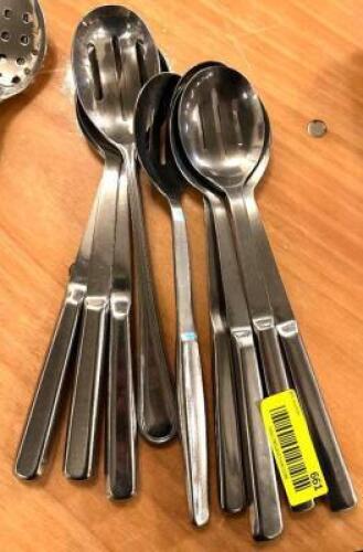 DESCRIPTION: (10) PERFORATED STAINLESS SERVING SPOONS LOCATION: MAIN HALL QTY: 10