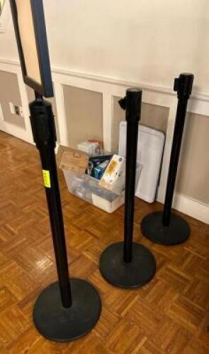 DESCRIPTION: (3) STANCHIONS BRAND/MODEL: TENSABARRIER LOCATION: MAIN HALL QTY: 3