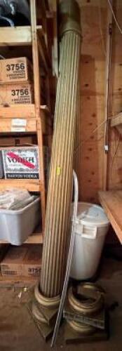 DESCRIPTION: GOLDEN COLUMN DECORATIONS LOCATION: SHED QTY: 1