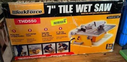 DESCRIPTION: 7" WET TILE SAW BRAND/MODEL: WORKFORCE THD550 INFORMATION: 3/4 HP LOCATION: SHED QTY: 1