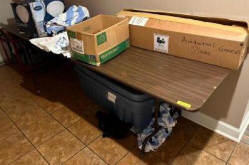 DESCRIPTION: 8' COMPOSITE FOLDING TABLE INFORMATION: CONTENTS NOT INCLUDED LOCATION: BATHROOM HALLWAY QTY: 1