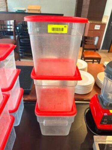 DESCRIPTION: (3) 8 QT PLASTIC CONTAINERS W/ LIDS SIZE 8 QT LOCATION: FRONT THIS LOT IS: SOLD BY THE PIECE QTY: 3