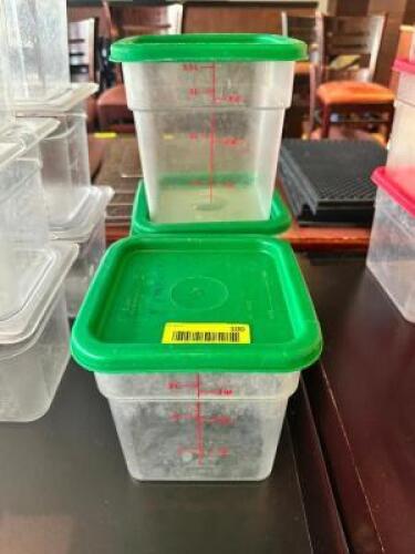 DESCRIPTION: (3) 4 QT PLASTIC CONTAINERS W/ LIDS SIZE 4 QT LOCATION: FRONT THIS LOT IS: SOLD BY THE PIECE QTY: 3