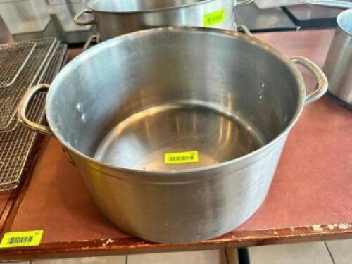 DESCRIPTION: 15" STAINLESS STOCK POT LOCATION: FRONT QTY: 1