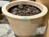 30" R X 25" T PLASTIC PLANTER