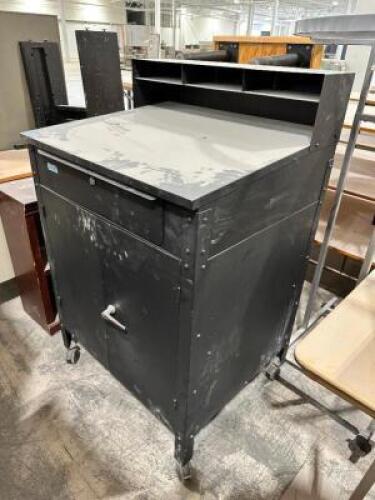 SERVICE WRITERS DESK - ON CASTERS