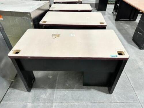 (4) ASSORTED 4' AND 3' WORK STATION DESKS