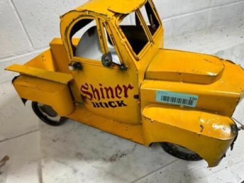 DESCRIPTION: HAND CRAFTED METAL SHINER TRUCK TOY SIZE: 20"X10"X12" QTY: 1