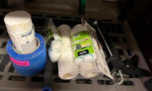 CAULK GUN AND ASSORTED PAINTING SUPPLIES