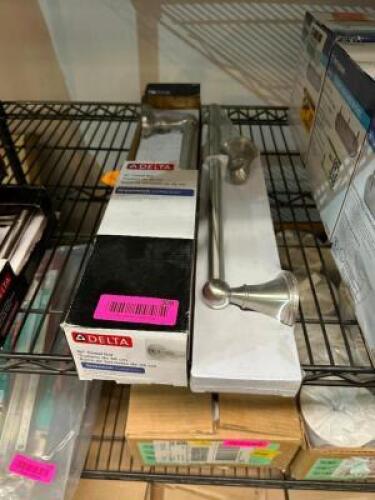 ASSORTED BATHROOM HARDWARE