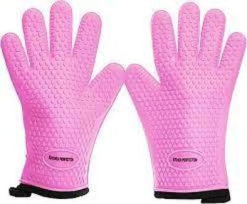 DESCRIPTION: (5) SILICONE COOKING GLOVES BRAND/MODEL: CHEF'S NECESSITIES INFORMATION: PINK SIZE: ONE SIZE FITS MOST RETAIL$: $15.00 EA QTY: 5