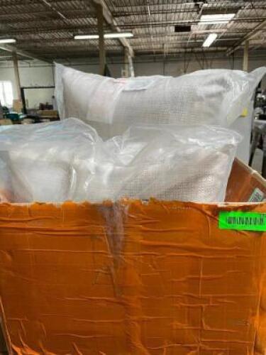 PILLOW BUNDLE