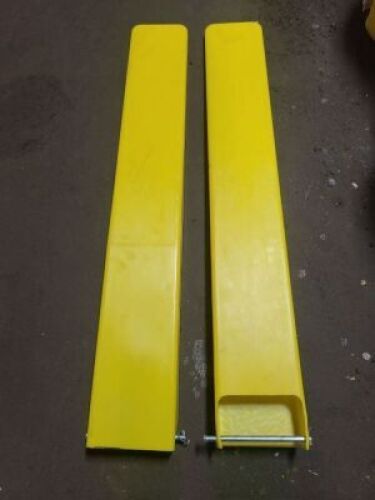 DESCRIPTION: (1) SET OF FORK LIFT PROTECTORSINFORMATION: YELLOWSIZE: 6" X 39"RETAIL$: $278.87 EAQTY: 1