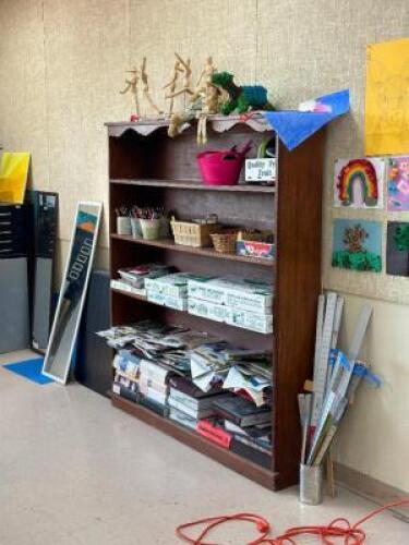 BOOK SHELF WITH CONTENTS
