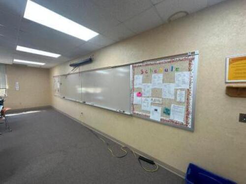 DRY ERASER BOARD AND WALL MOUNTED SCREEN SET