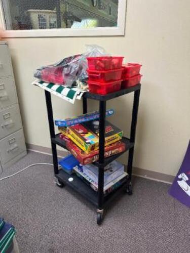 ROLLING MEDIA CART