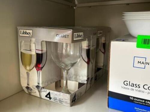 LARGE GROUP OF ASSORTED GLASSES AND SMALLWARE