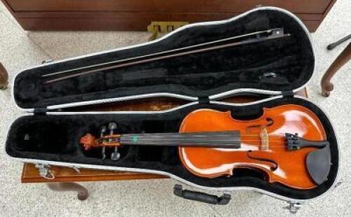 STROBEL VIOLIN W/ CASE
