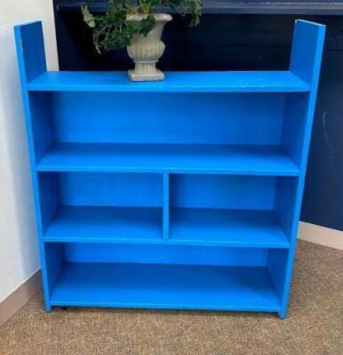 36" X 9" X 42" WOODEN BOOKSHELFLOCATION SENIOR COMMONS (ROOM 110)SIZE: 36" X 9" X 42"