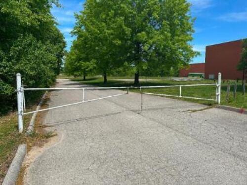 DRIVEWAY GATE
