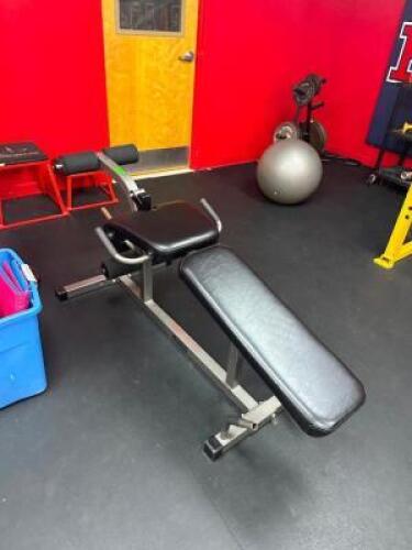 WORKOUT BENCH