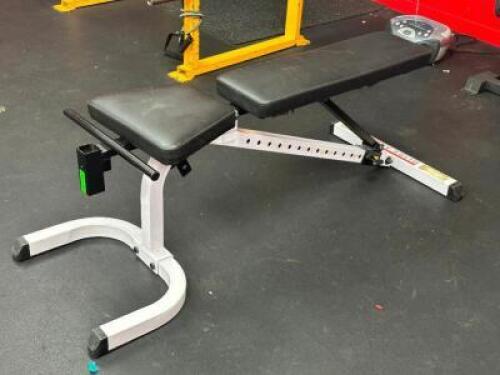 WORKOUT BENCH