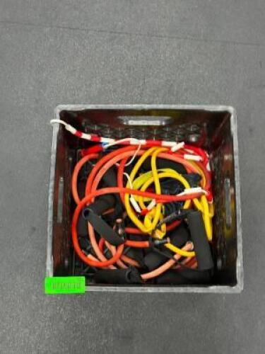 BUCKET OF ASSORTED JUMP ROPES